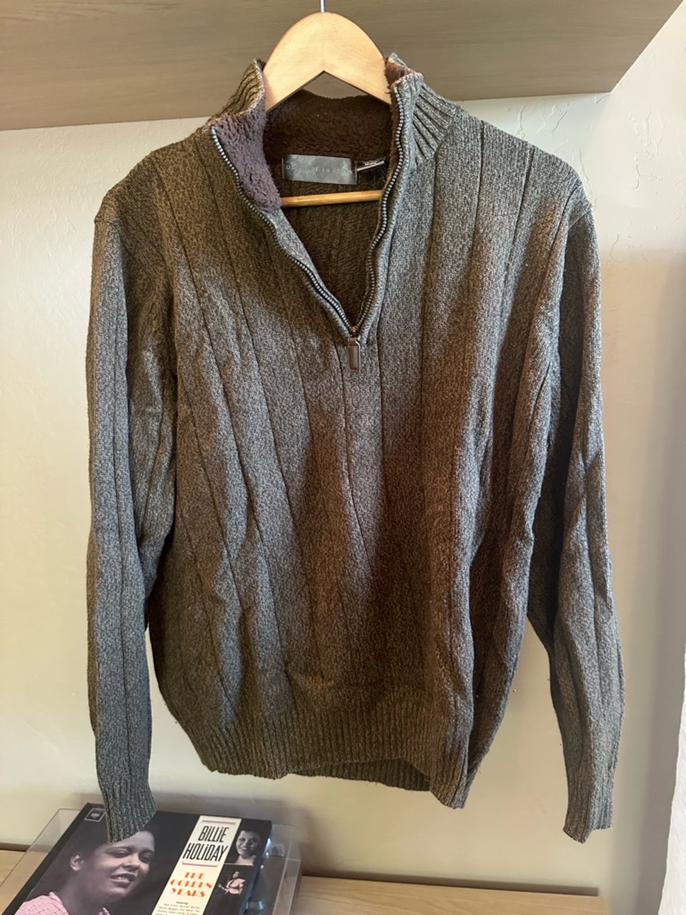 Oscar de la Renea Men’s Quarter-Zip Knit Sweater - Brown